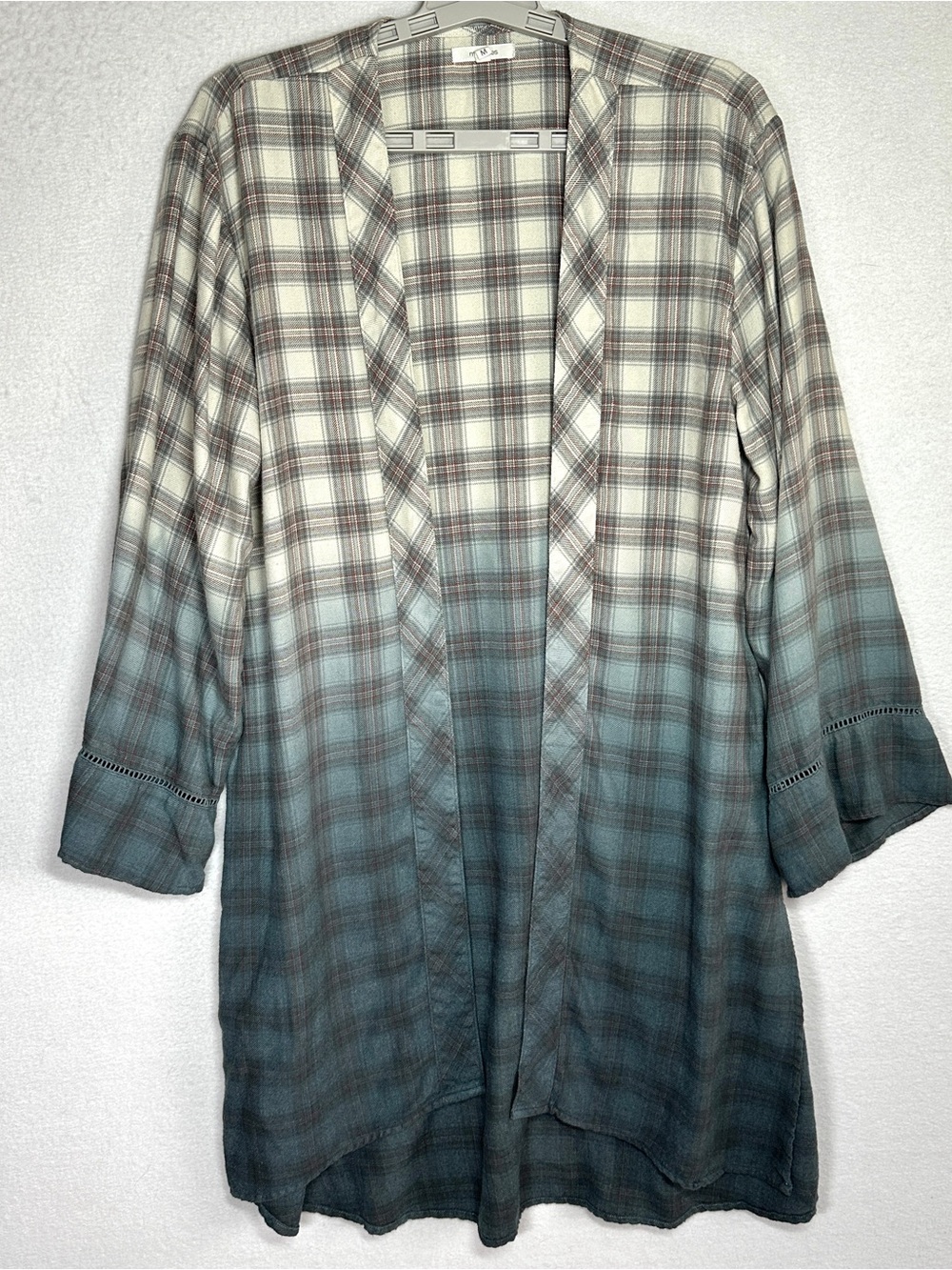 Maurices Open Front Cardigan M Gray Blue Ombre Plaid Duster Kimono Lightweight